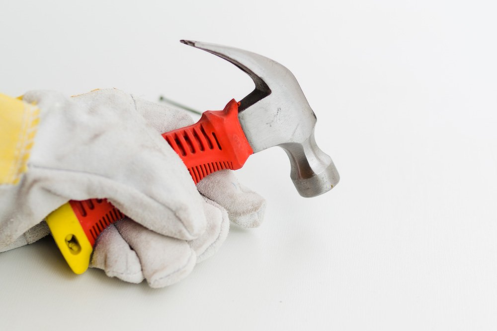 abrir-candado-sin-llave-martillo